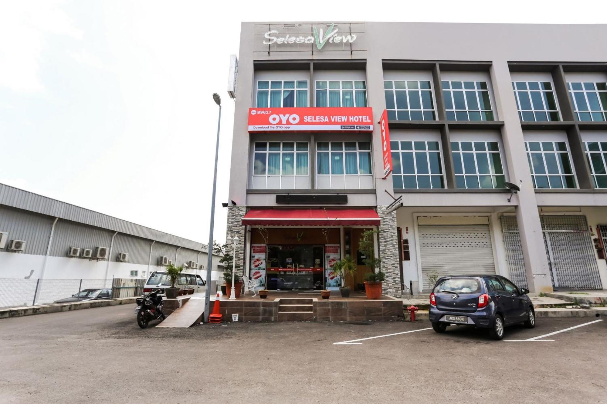 Отель Selesa View Bukit Gambir Экстерьер фото